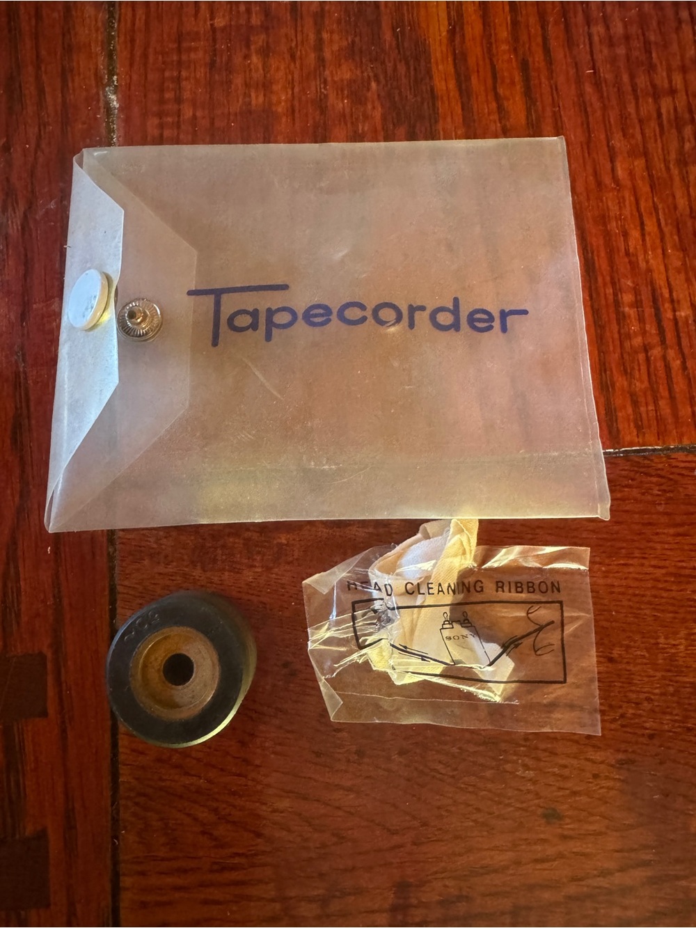 Tapecorder reel-to-reel tape deck replacement part (pinch roller assembly)